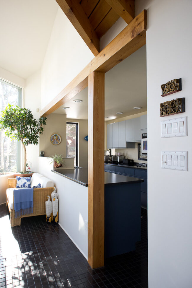post and beam kitchen